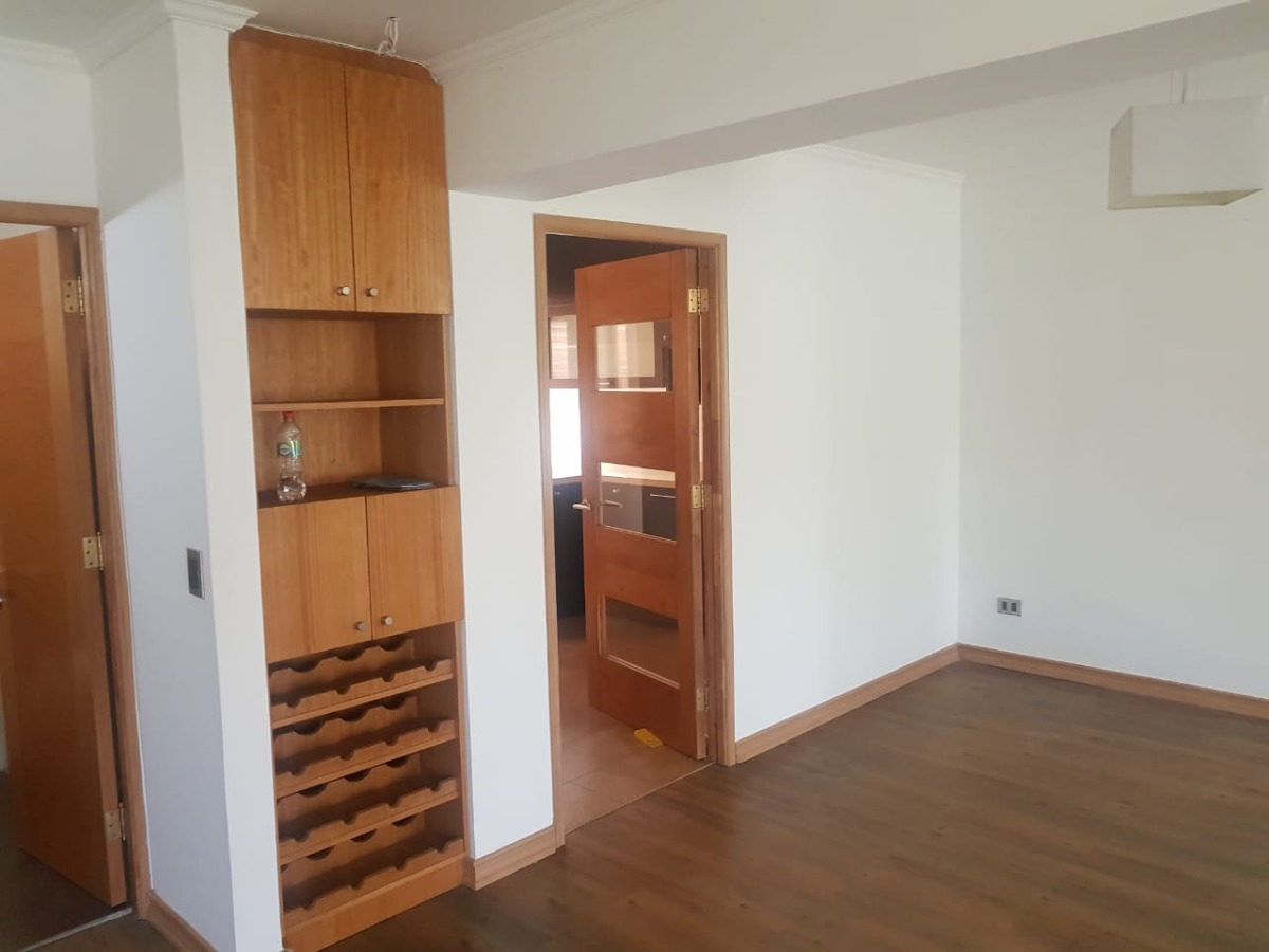 Arriendo Casa 3D 2B 2E 1B Villa El Dorado - Vitacura