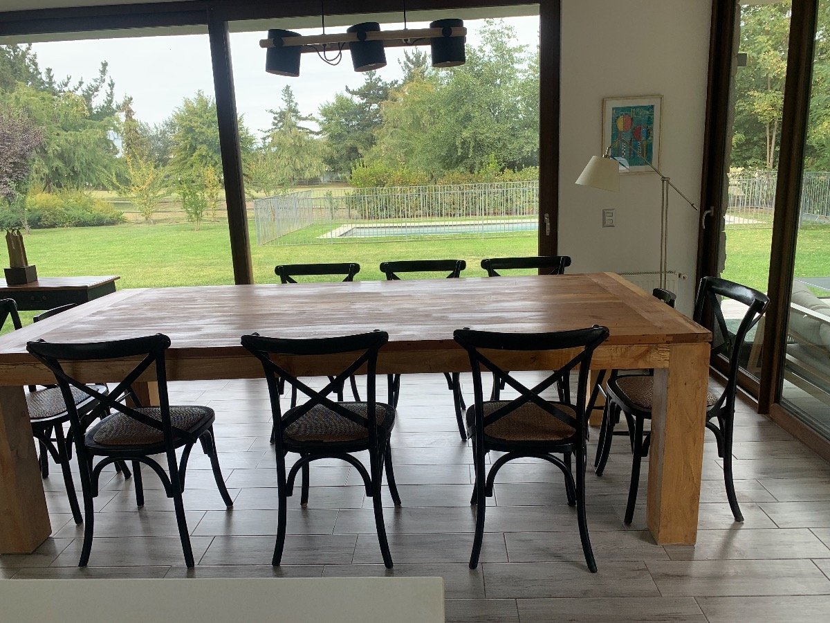 Venta Casa NOSP 4D en suite Walk-in cl&oacute;set 4B 4E 1B  - Requ&iacute;noa