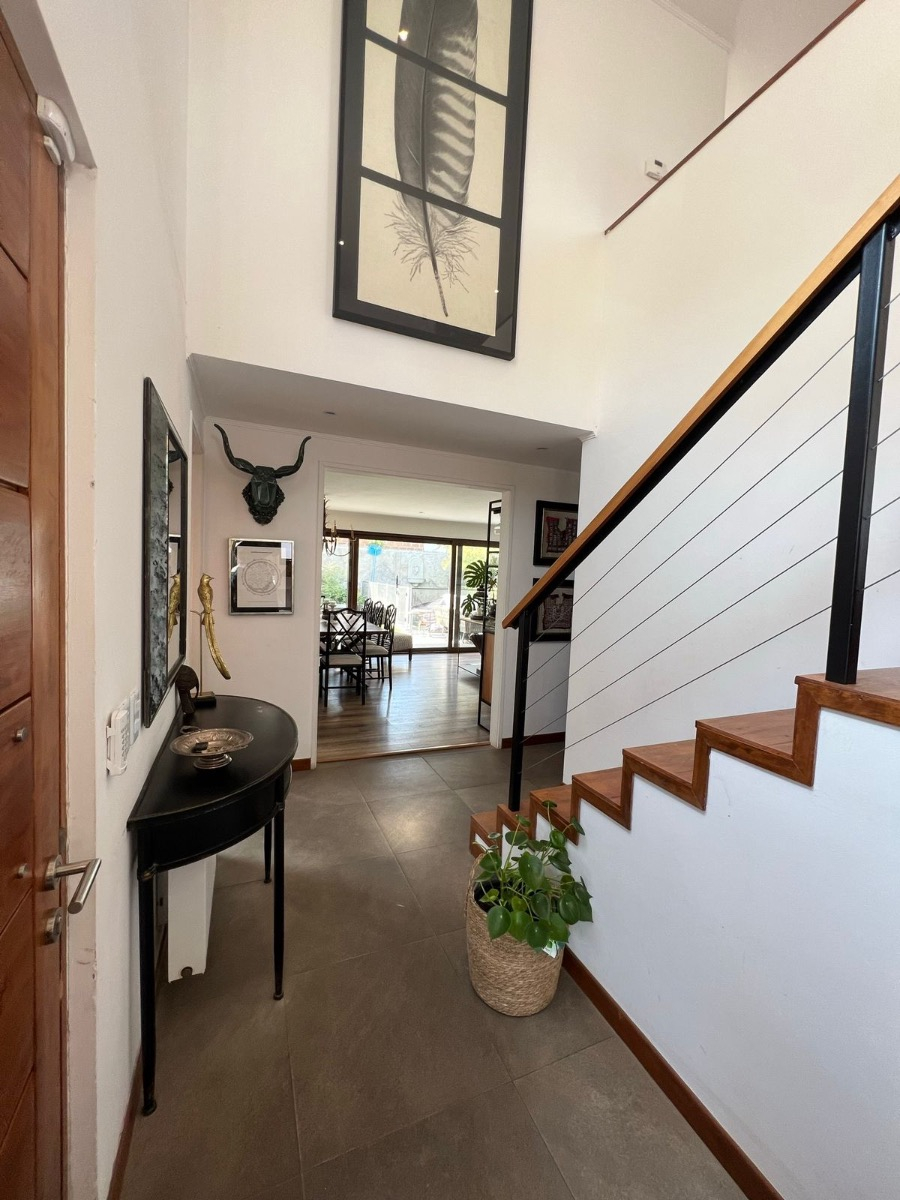 Venta Casa NOSP 4D en suite Walk-in cl&oacute;set 5B 2E La Llaver&iacute;a - Vitacura