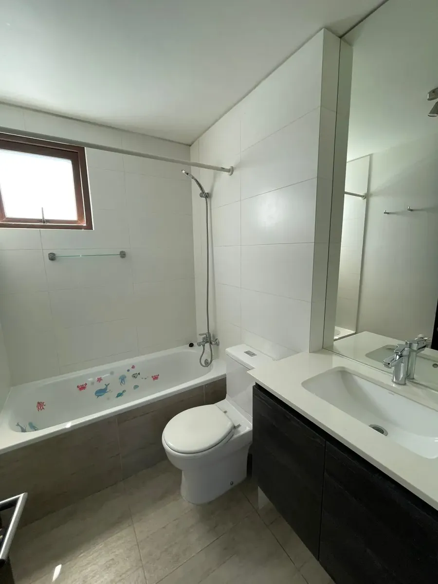 Arriendo Casa 4D 4B 3E 1Bd Chicureo - Colina