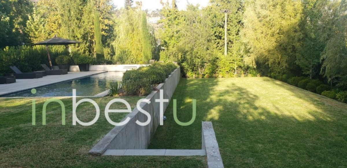 Venta Casa NP 7D en suite Walk-in cl&oacute;set 6B 8E 1B Santa Mar&iacute;a de Manquehue - Vitacura