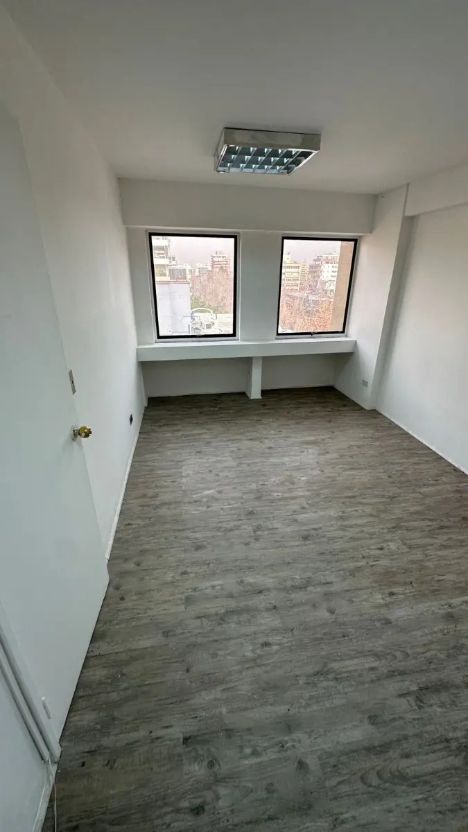Arriendo Oficina NO 2B 1E 1B Metro Tobalaba - Mall Costanera - Providencia