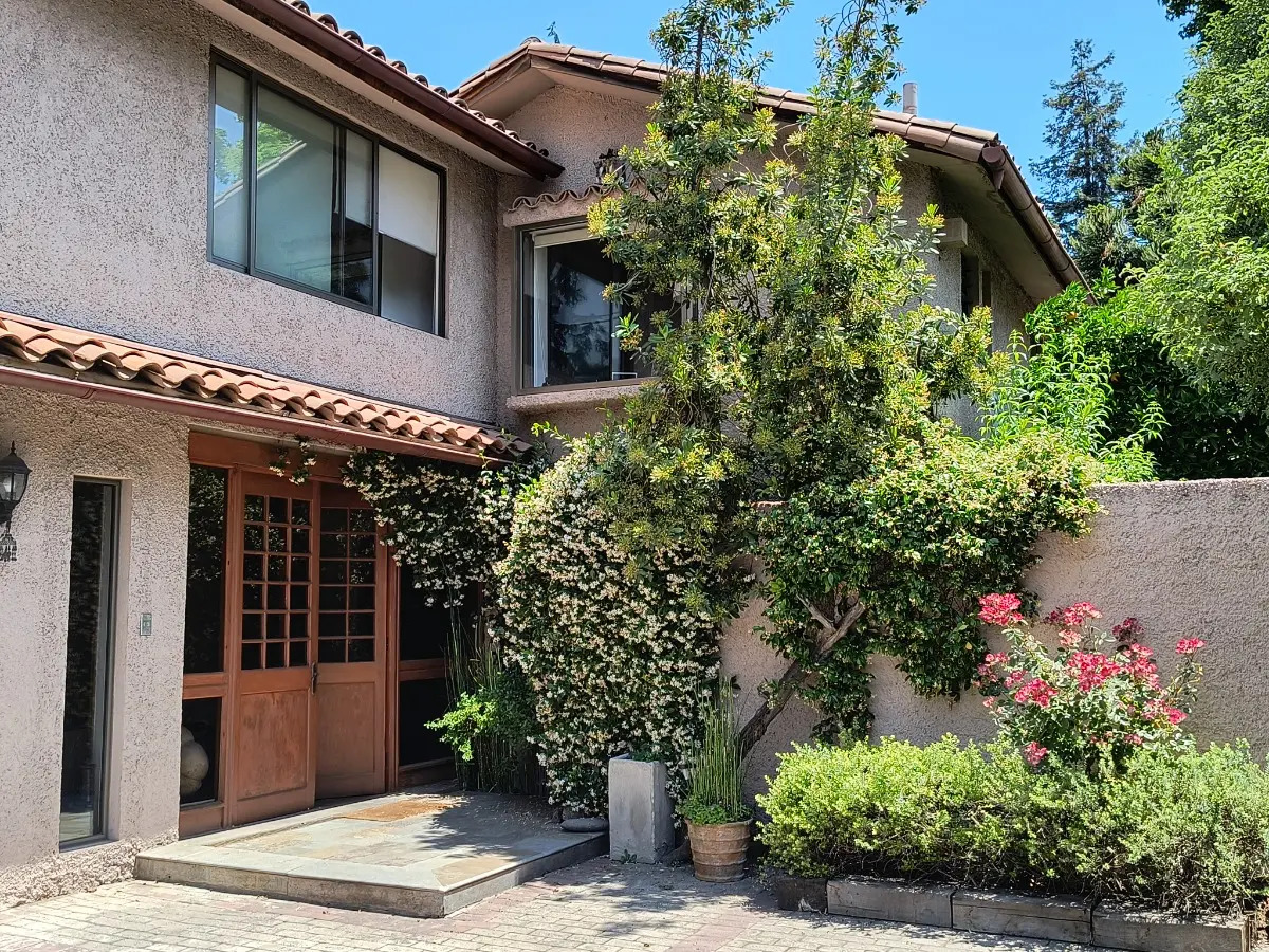 Venta Casa NP 5D en suite Walk-in cl&oacute;set 4B 2E La Dehesa - Lo Barnechea