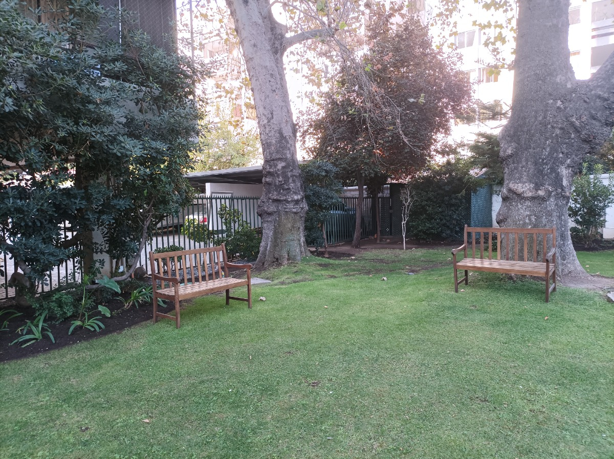 Venta Departamento 2D en suite 2B 1E Pedro de Valdivia - Providencia