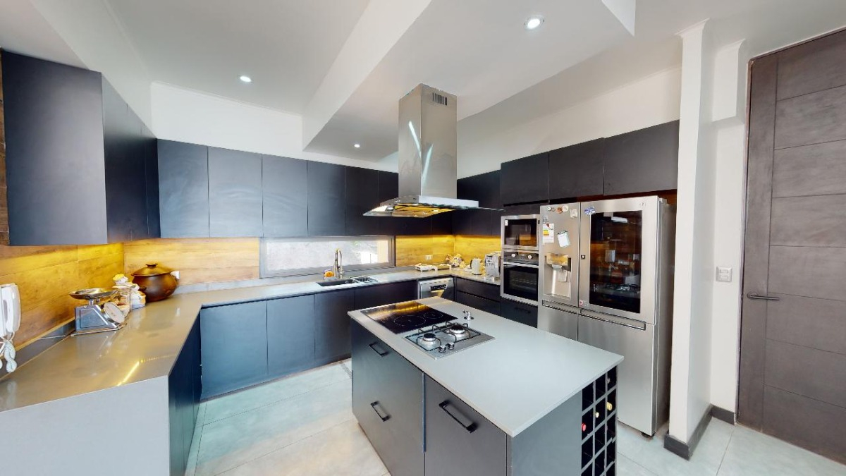 Arriendo Casa NP 4D en suite Walk-in cl&oacute;set 5B 5E 1B La Reina Alta - La Reina