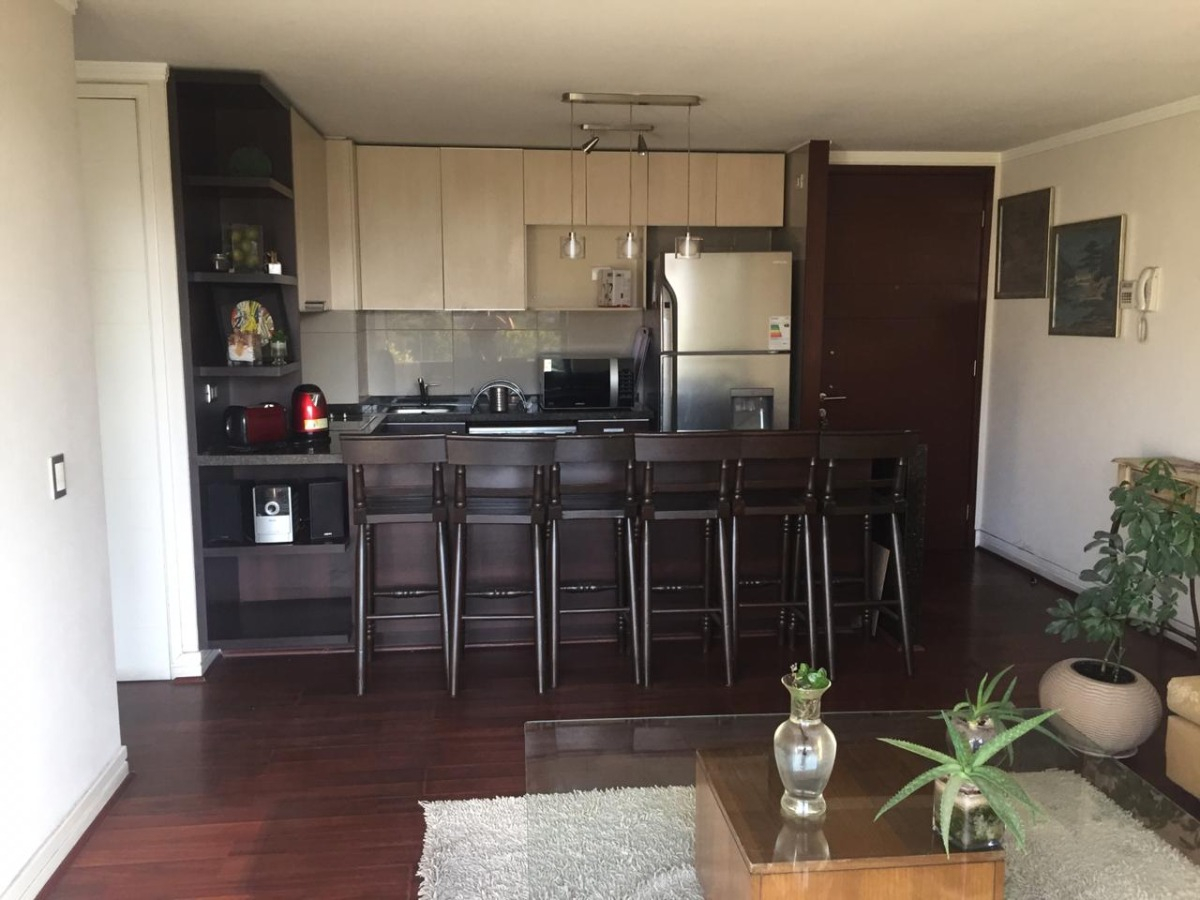 Arriendo Departamento NO 2D en suite Walk-in cl&oacute;set 2B 1E Parque Arauco - Las Condes