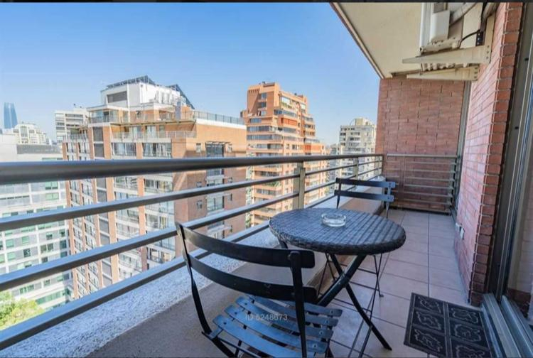 Arriendo Departamento 1D 1B Metro Escuela Militar - Las Condes