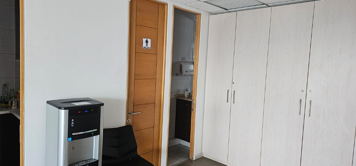 Arriendo Oficina 2B 3E 1B Pedro de Valdivia - Providencia