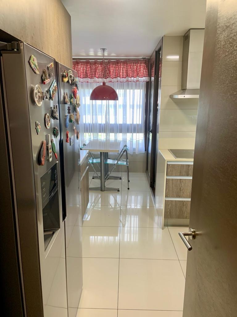 Venta Departamento O 3D en suite Walk-in cl&oacute;set 3B 1E 1B Barrio El Golf - Las Condes