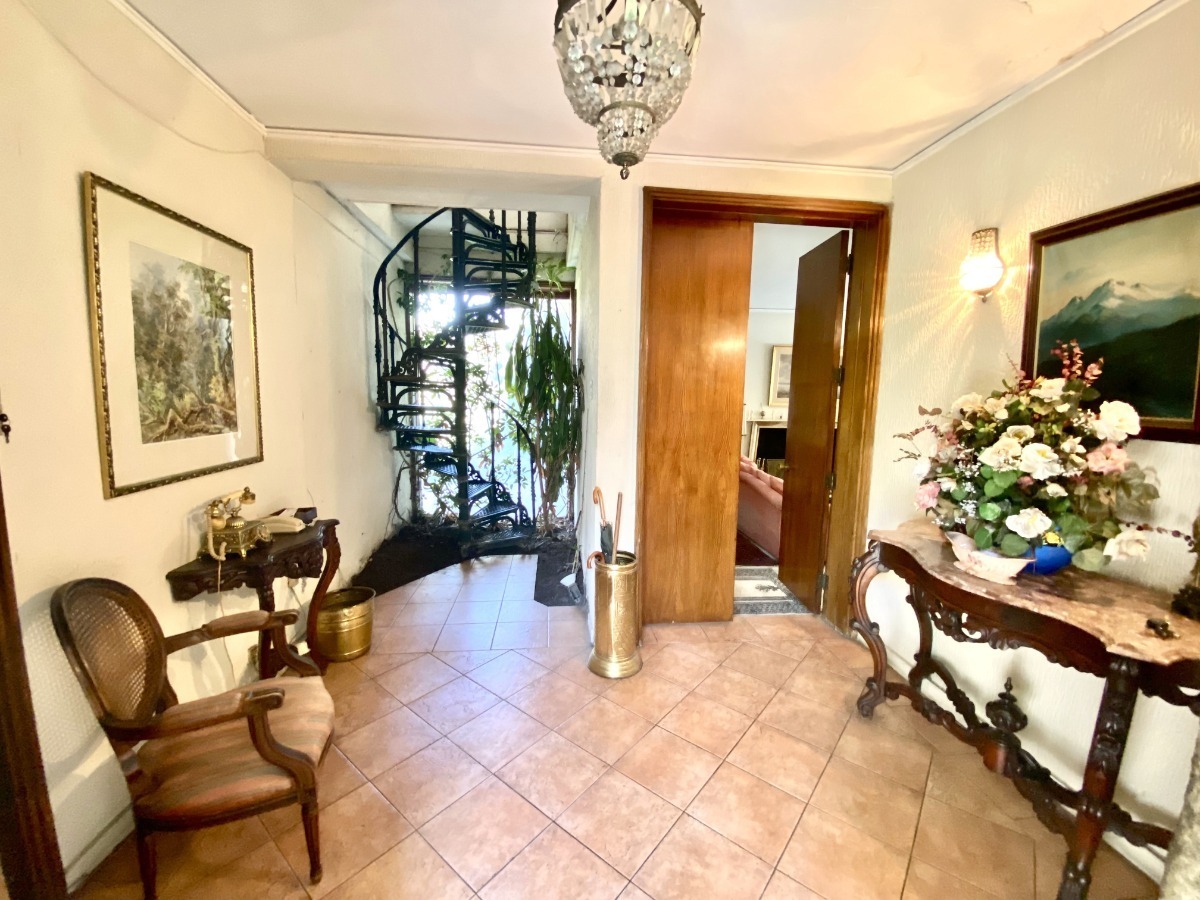 Venta Casa NOSP 5D 3B 4E 1B Parque Bicentenario - Vitacura