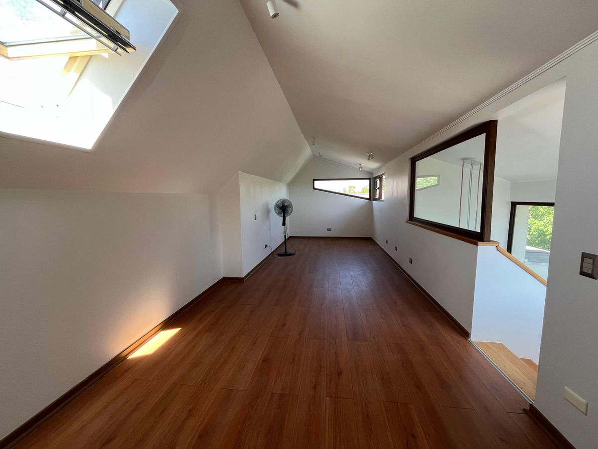 Arriendo Casa 3D 3B 2E 1B Metro Manquehue - Apumanque - Las Condes