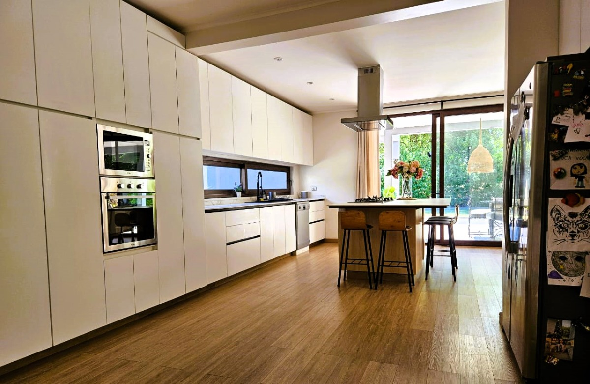 Venta Casa NOSP 3D en suite Walk-in cl&oacute;set 3B 4E 1B Chicureo - Colina