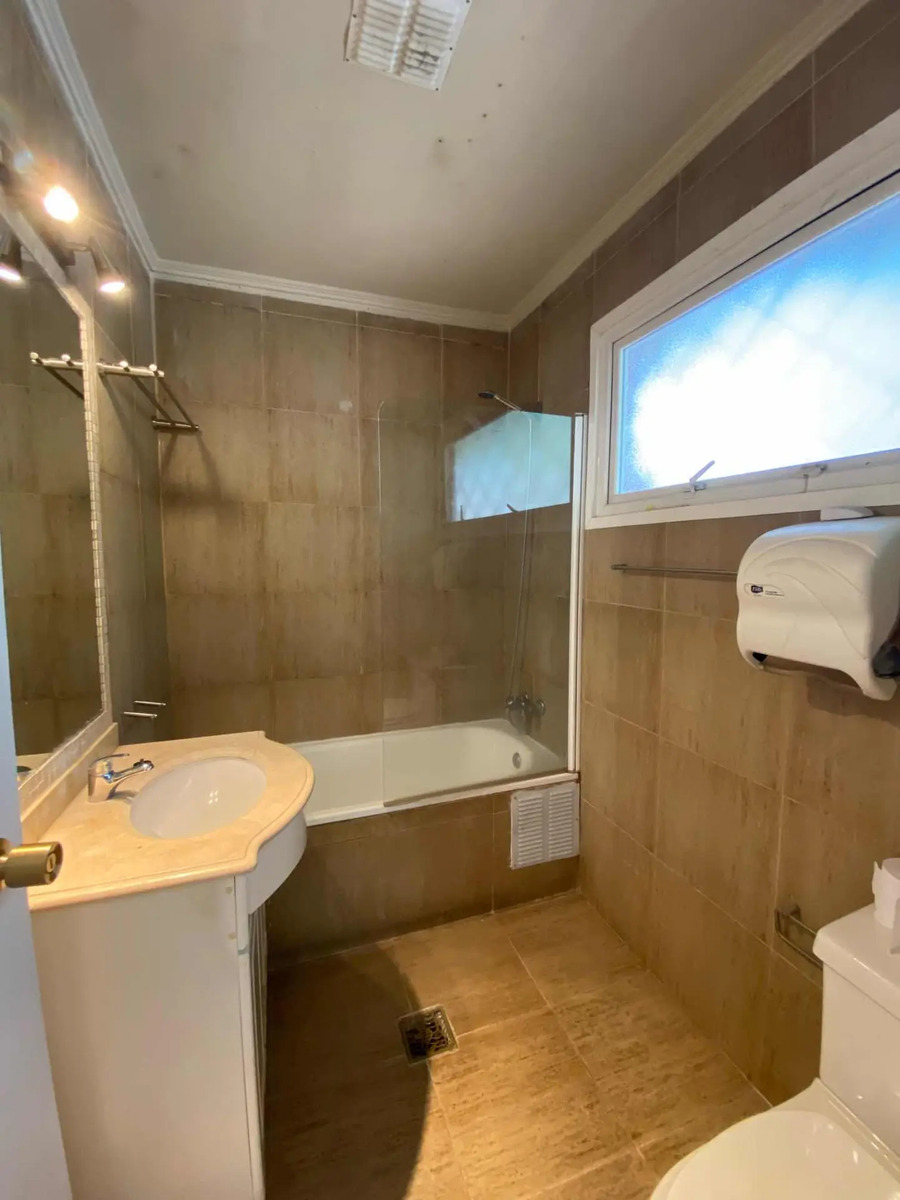 Arriendo Casa 4D 3B 2E 1B Troncos Viejos - La Reina