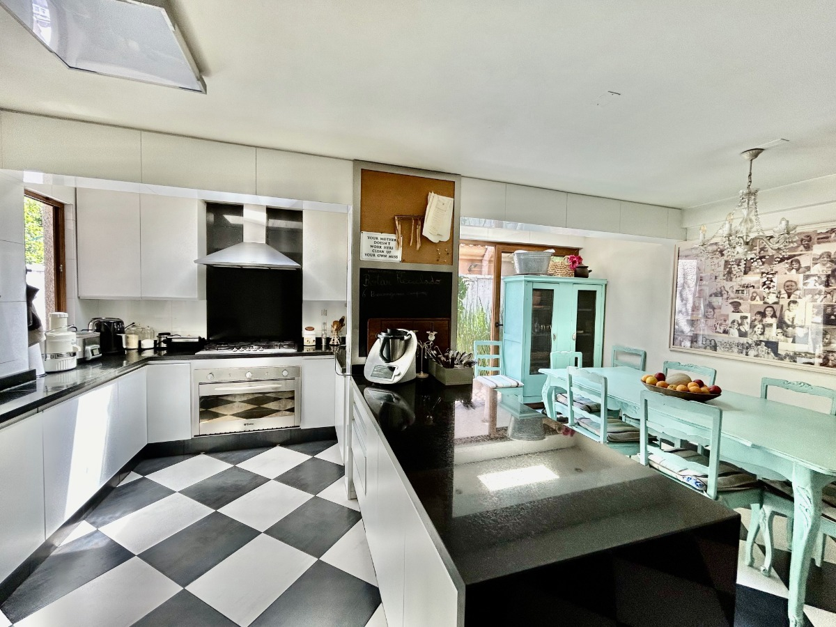 Venta Casa NO 5D en suite Walk-in cl&oacute;set 4B 4E 1B Los Trapenses - Lo Barnechea