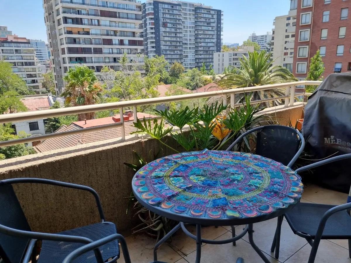 Arriendo Departamento 3D 3B 2E 1B  - Providencia