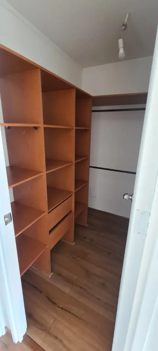 Venta Departamento S 2D en suite Walk-in cl&oacute;set 2B 1E 1B Diagonal Oriente - &Ntilde;u&ntilde;oa