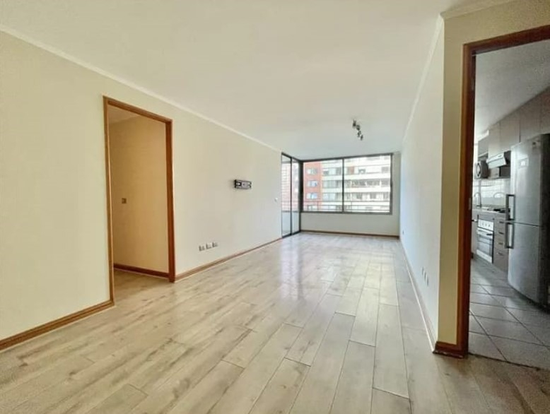 Arriendo Departamento 2D Metro Escuela Militar - Las Condes
