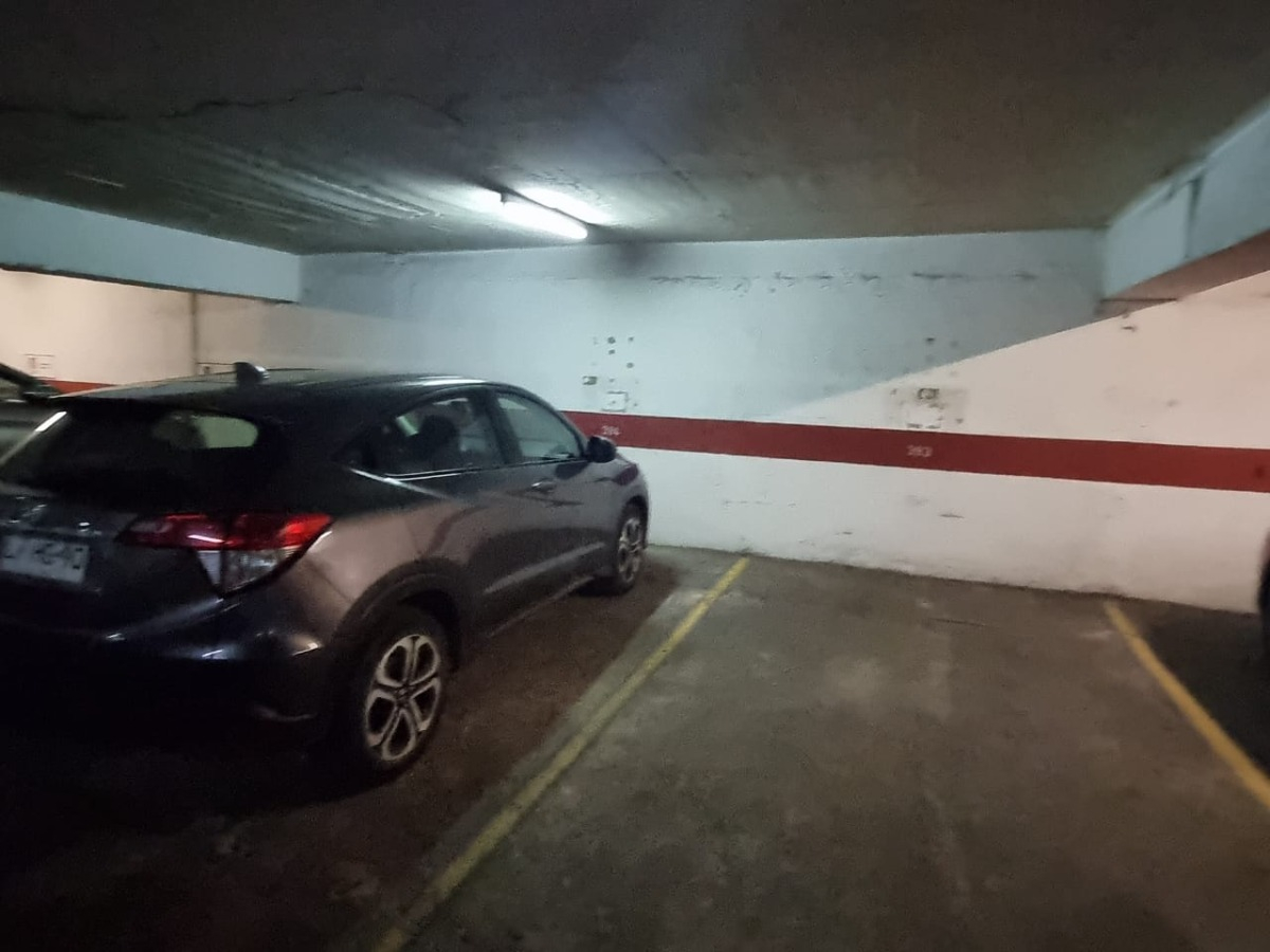 Arriendo Oficina SO 3B 1E 1B Los Leones - Providencia