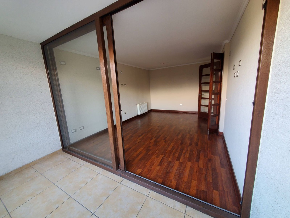 Arriendo Departamento 2D Alto Las Condes - Las Condes