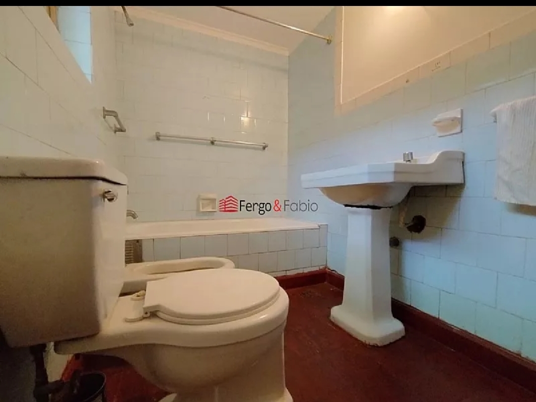 Venta Casa 3D 1B 3E Francisco de Villagra - La Reina