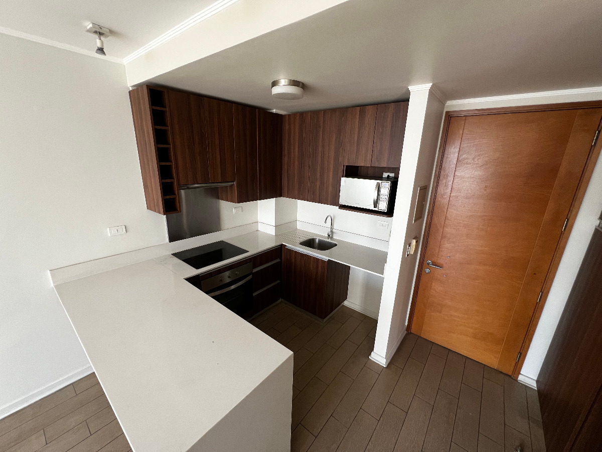 Arriendo Departamento NO 1D en suite Walk-in cl&oacute;set 1B 1E 1B Mall Sport - Las Condes