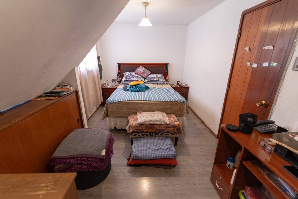 Venta Casa P 4D 2B 2E 1Bd Col&oacute;n Oriente - Vital Apoquindo - Las Condes