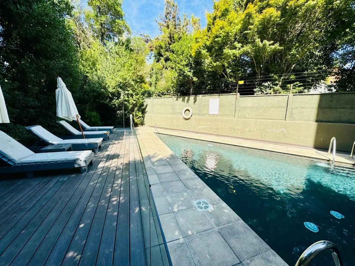 Venta Casa NO 3D 3B 2E 1B La Dehesa - Lo Barnechea