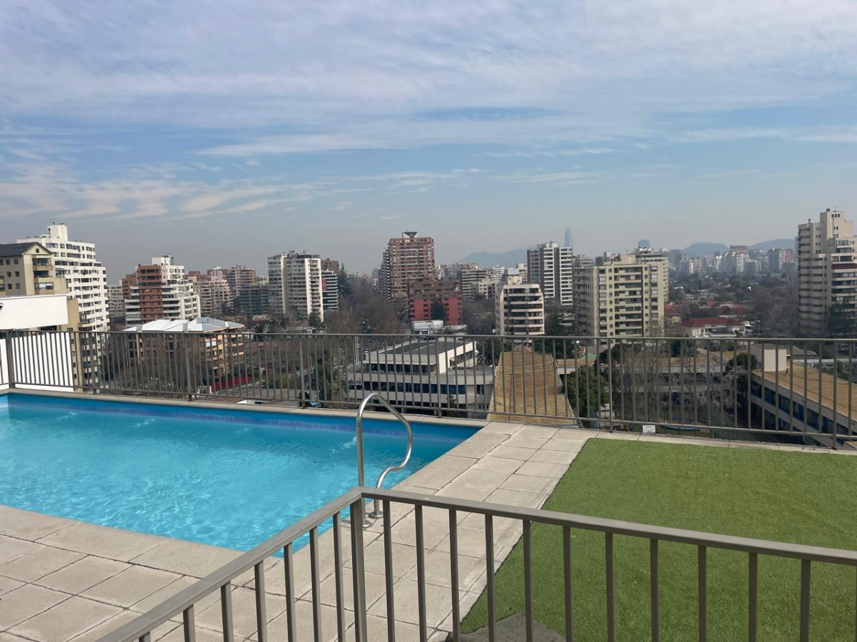 Venta Departamento NP 4D en suite Walk-in cl&oacute;set 3B 2E 2Bd Rotonda Atenas - Las Condes