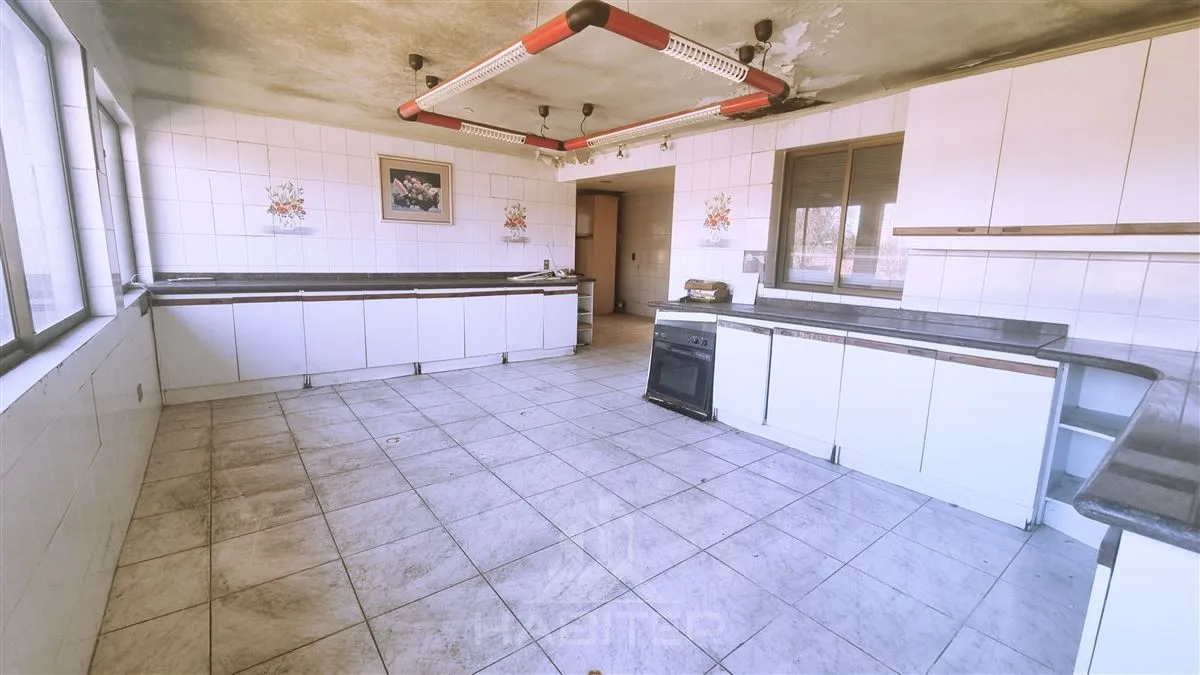 Venta Casa NO 6D WI cl&oacute;set Suite 5B 5E 1Bd 700m2  - Vitacura