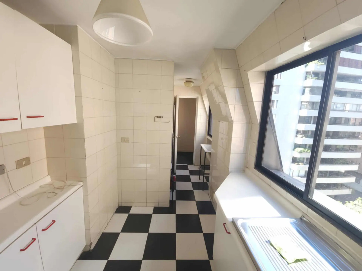 Venta Departamento 4D 3B 1E Barrio El Golf - Las Condes
