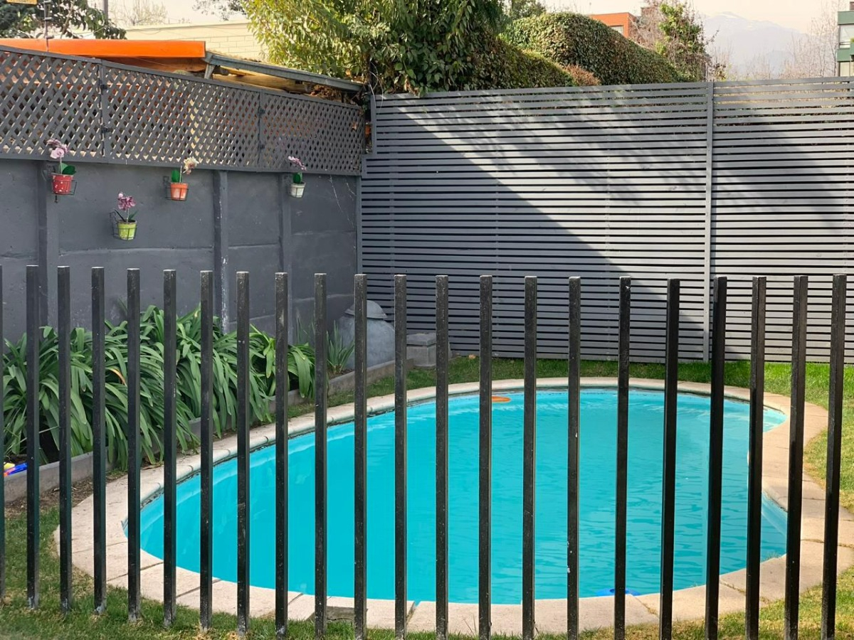 Arriendo Casa NO 4D en suite Walk-in cl&oacute;set 3B 1B La Dehesa - Lo Barnechea