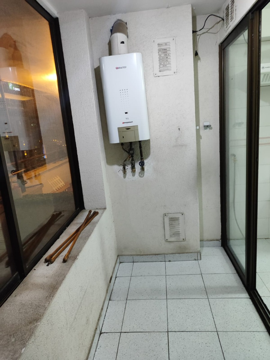 Arriendo Departamento 4D en suite Walk-in cl&oacute;set 4B 1E 1B Centro Financiero - Las Condes