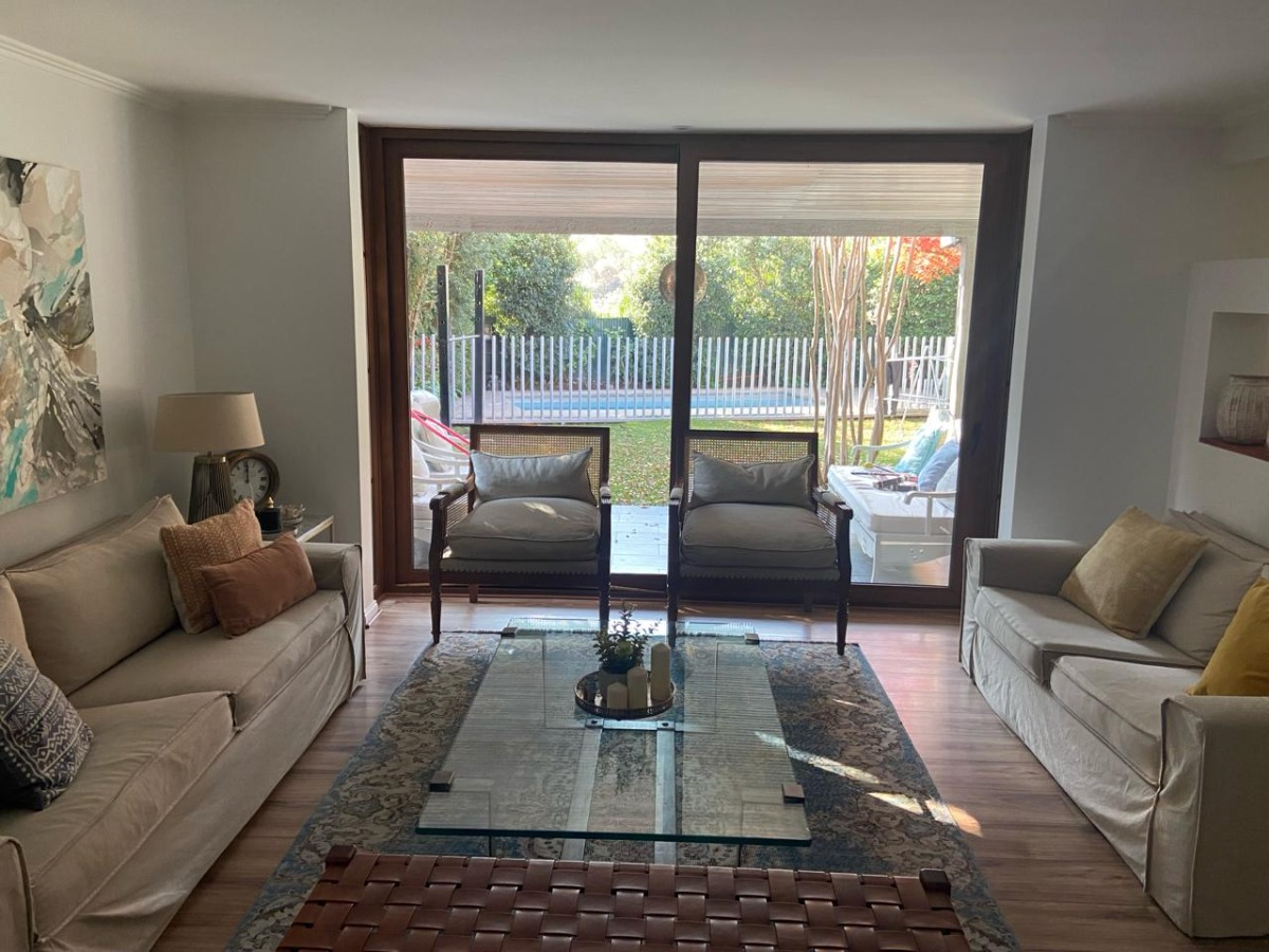 Venta Casa NO 4D en suite Walk-in cl&oacute;set 3B 2E 1B Los Trapenses - Lo Barnechea