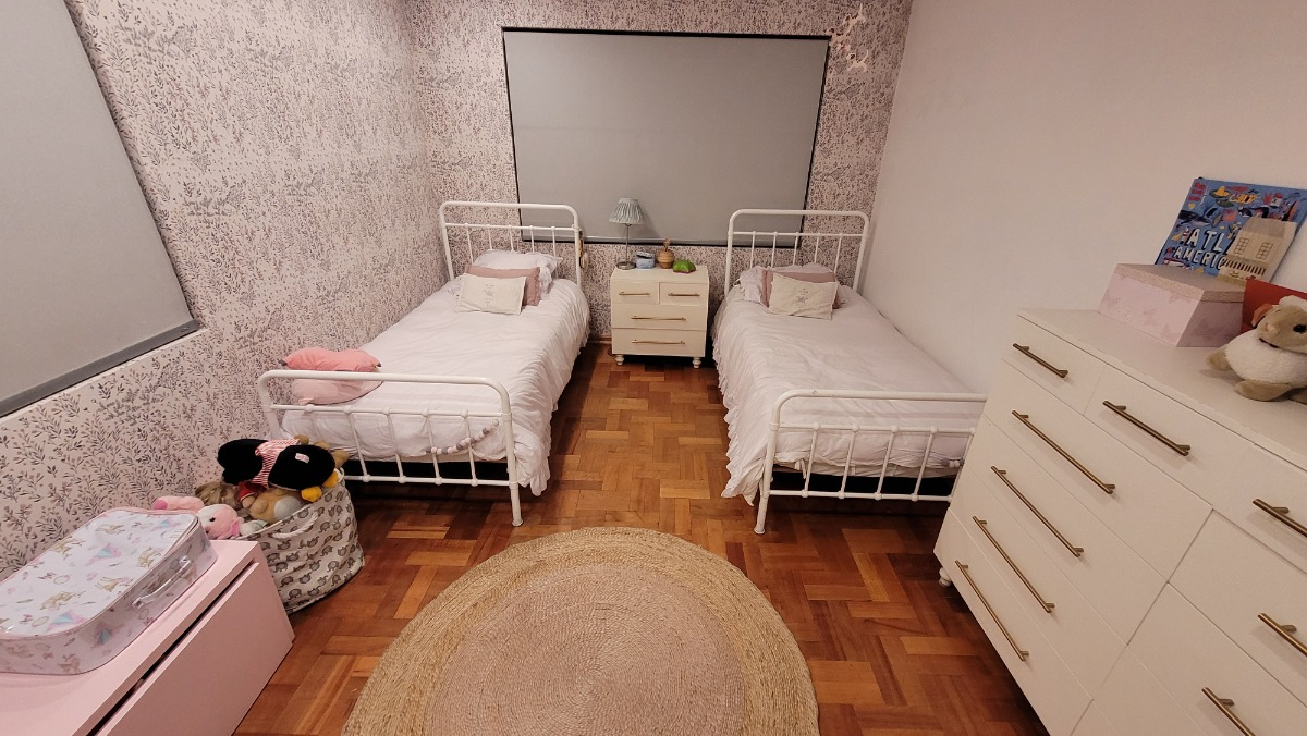 Arriendo Casa NP 4D 4B 2E 2B Borde R&iacute;o - Casa Piedra - Vitacura