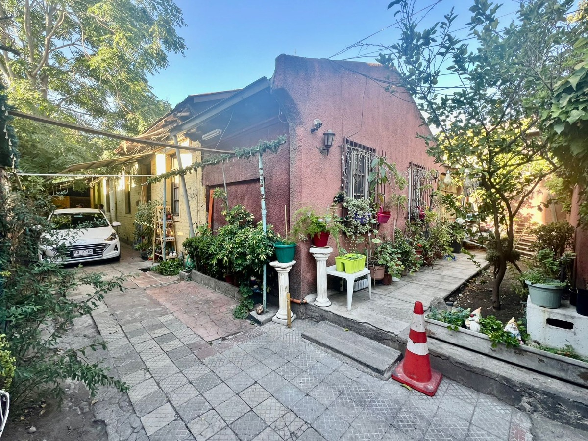 Venta Casa S 5D 2B 3E Barrio Italia - Providencia