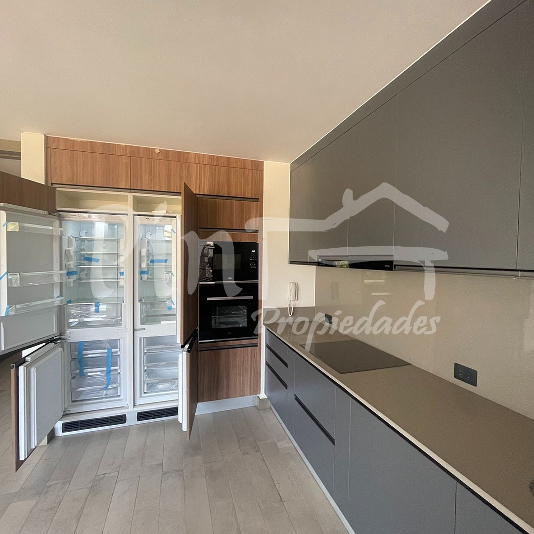 Venta Departamento O 2D Walk-in cl&oacute;set 3B 1E 1B Estadio Croata - Vitacura