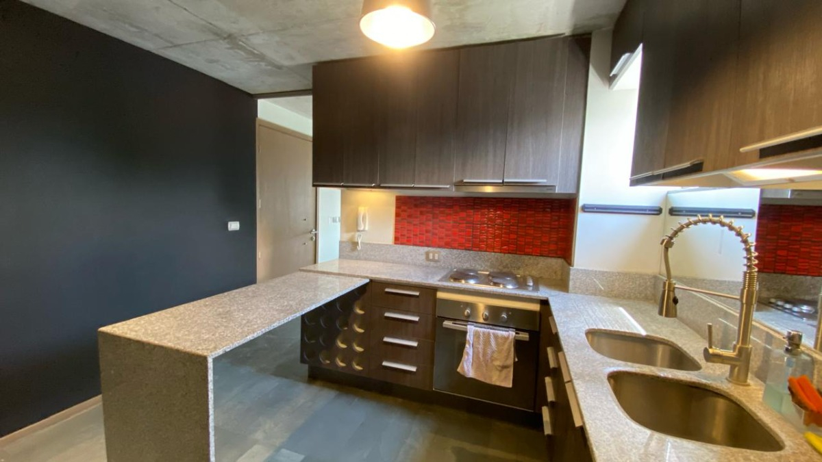 Venta Departamento NO 2D en suite Walk-in cl&oacute;set 2B 1E 1B Las Lilas - Providencia