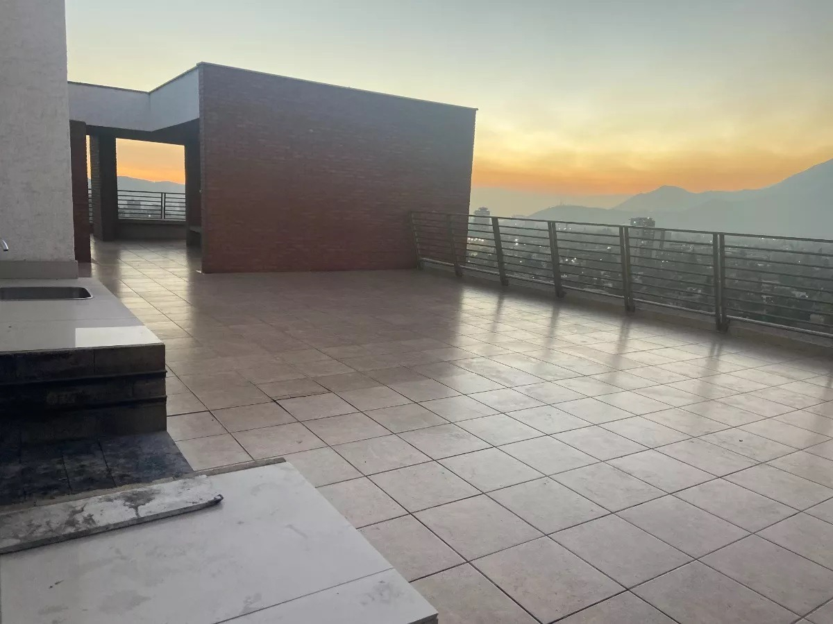 Arriendo Departamento NO 2D en suite Walk-in cl&oacute;set 2B 1E 1B Parque Arauco - Las Condes