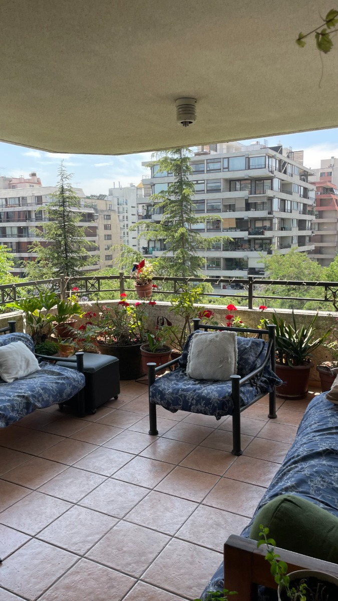 Venta Departamento NO 4D en suite Walk-in cl&oacute;set 4B 2E 1B Las Lilas - Providencia