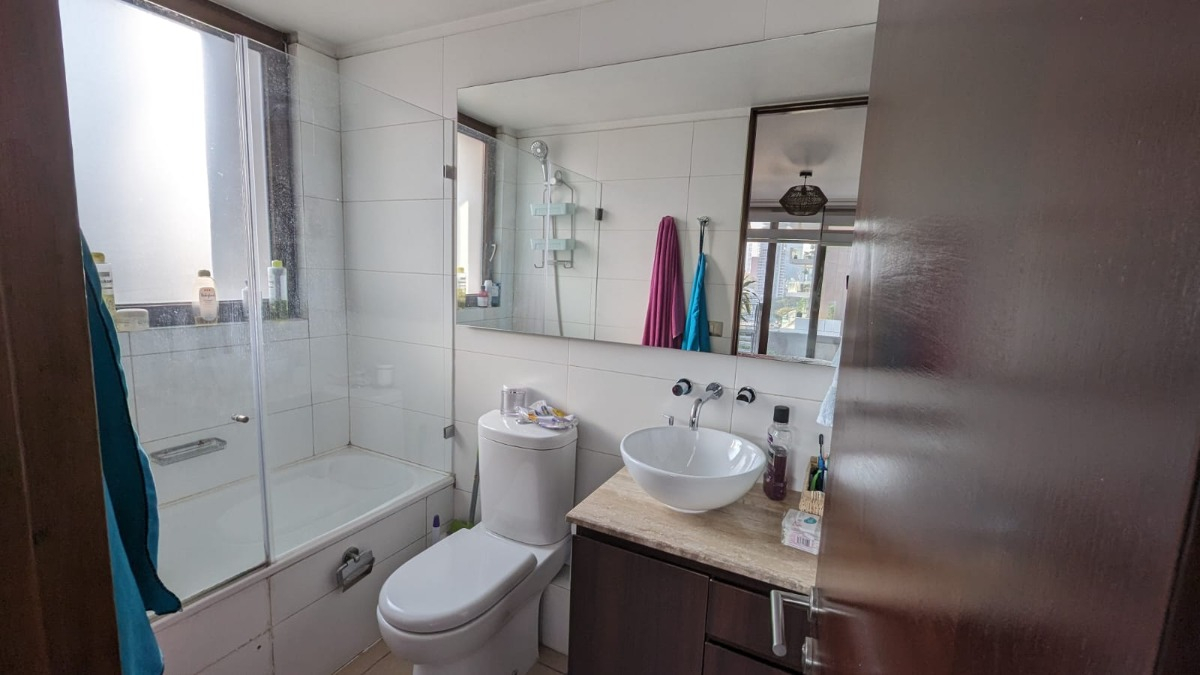 Arriendo Departamento NP 2D en suite Walk-in cl&oacute;set 2B 2E 1B Metro Manquehue - Apumanque - Las Condes