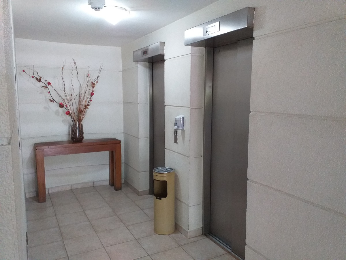 Venta Departamento SP 2D 1B 1E 1B Rotonda Atenas - Las Condes