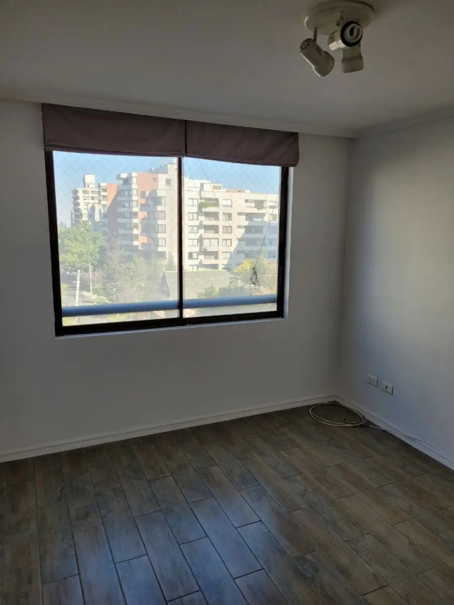 Venta Departamento S 4D en suite 3B 1E 1B Rotonda Atenas - Las Condes