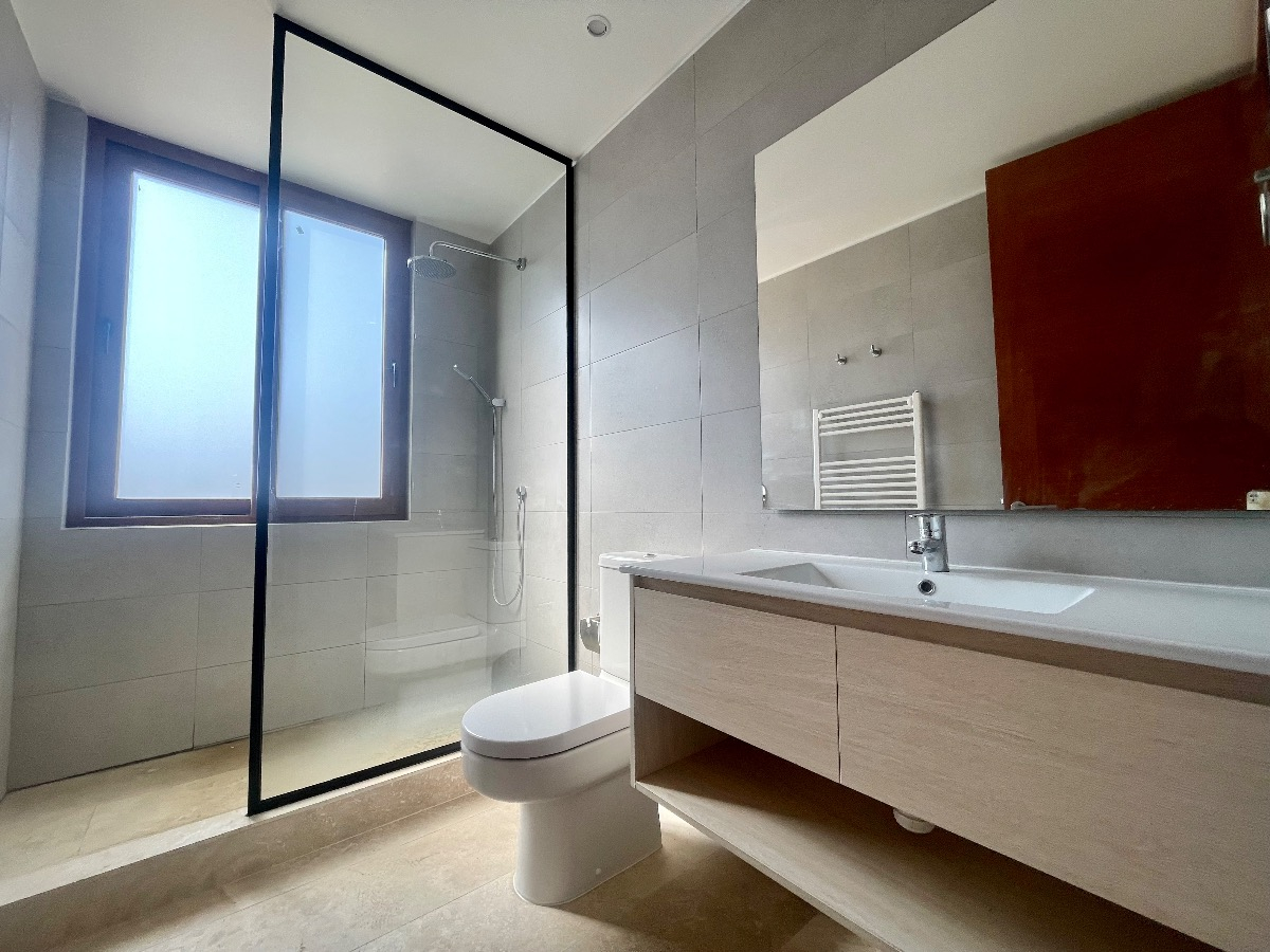 Venta Casa N 6D en suite Walk-in cl&oacute;set 5B 5E 2B Chicureo - Colina