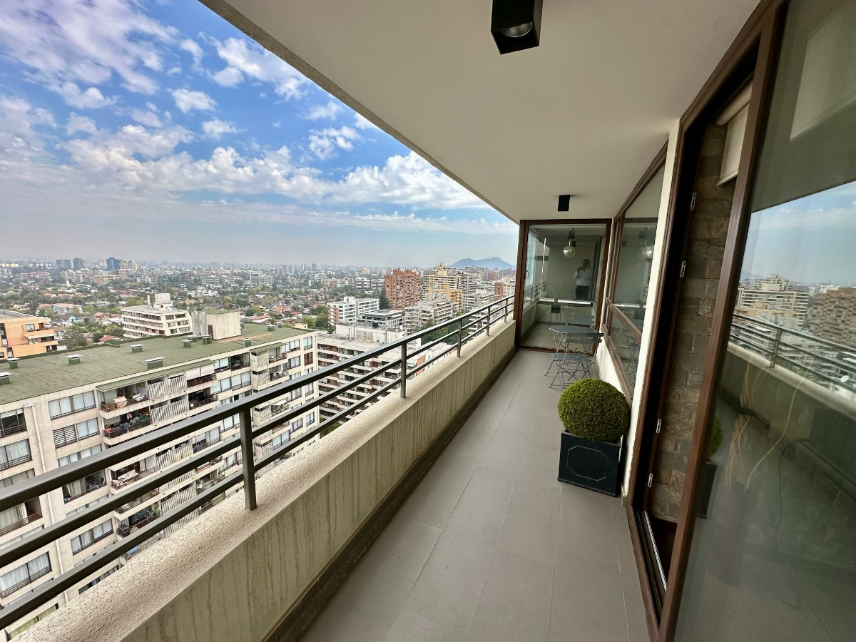 Venta Departamento SP 3D en suite Walk-in cl&oacute;set 4B 2E 1Bd Rotonda Atenas - Las Condes