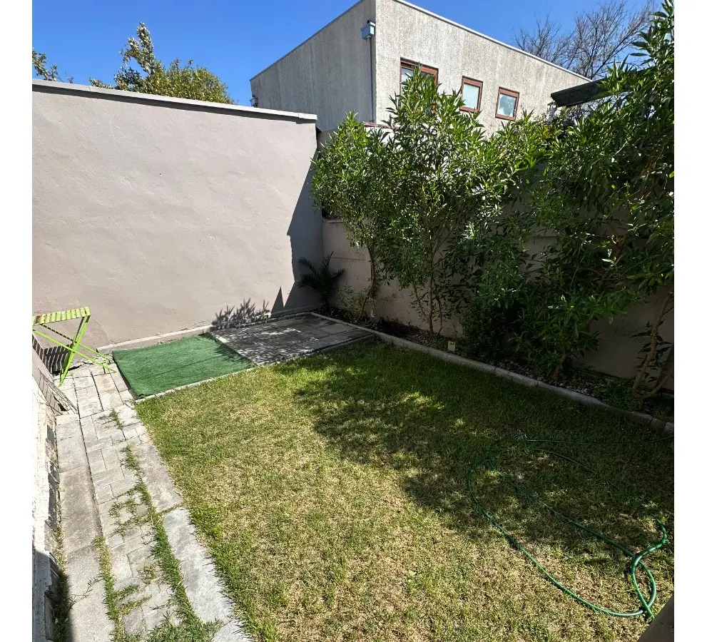 Arriendo Casa 2D Alto Las Condes - Las Condes