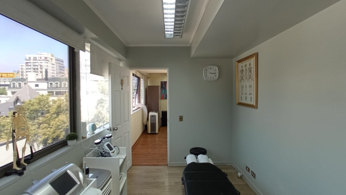 Venta Oficina O 1B 1E Los Leones - Providencia