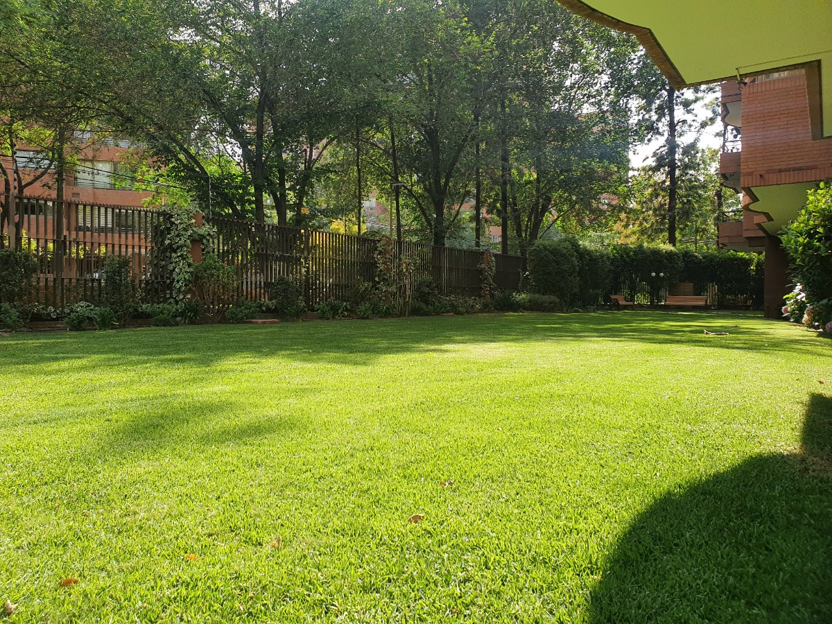 Venta Departamento 4D Metro Manquehue - Apumanque - Las Condes