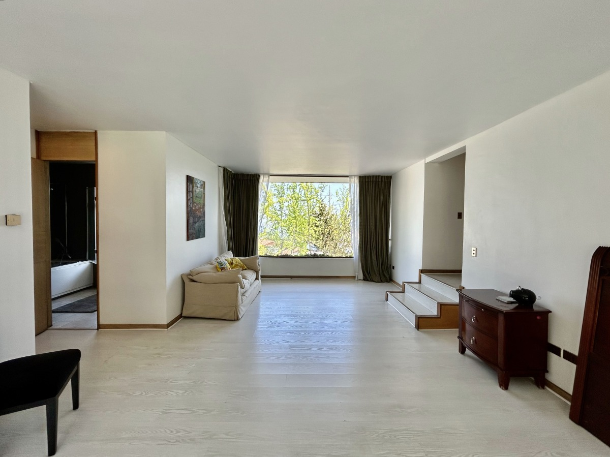 Arriendo Casa N 5D en suite Walk-in cl&oacute;set 6B 6E 2B Santa Mar&iacute;a de Manquehue - Vitacura