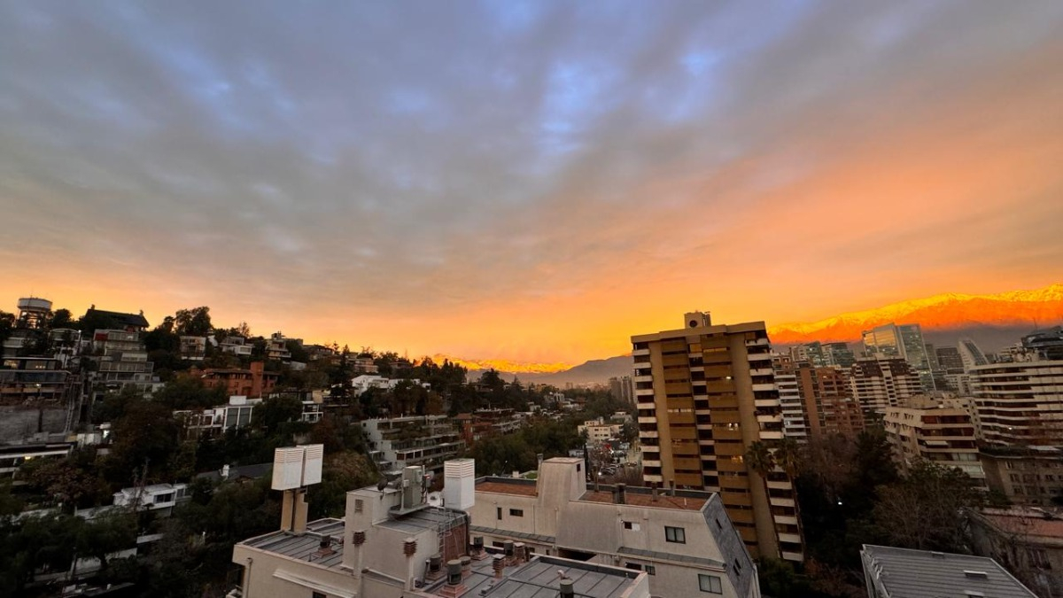 Arriendo Departamento O 2D en suite Walk-in cl&oacute;set 2B 1E 1B Barrio El Golf - Las Condes