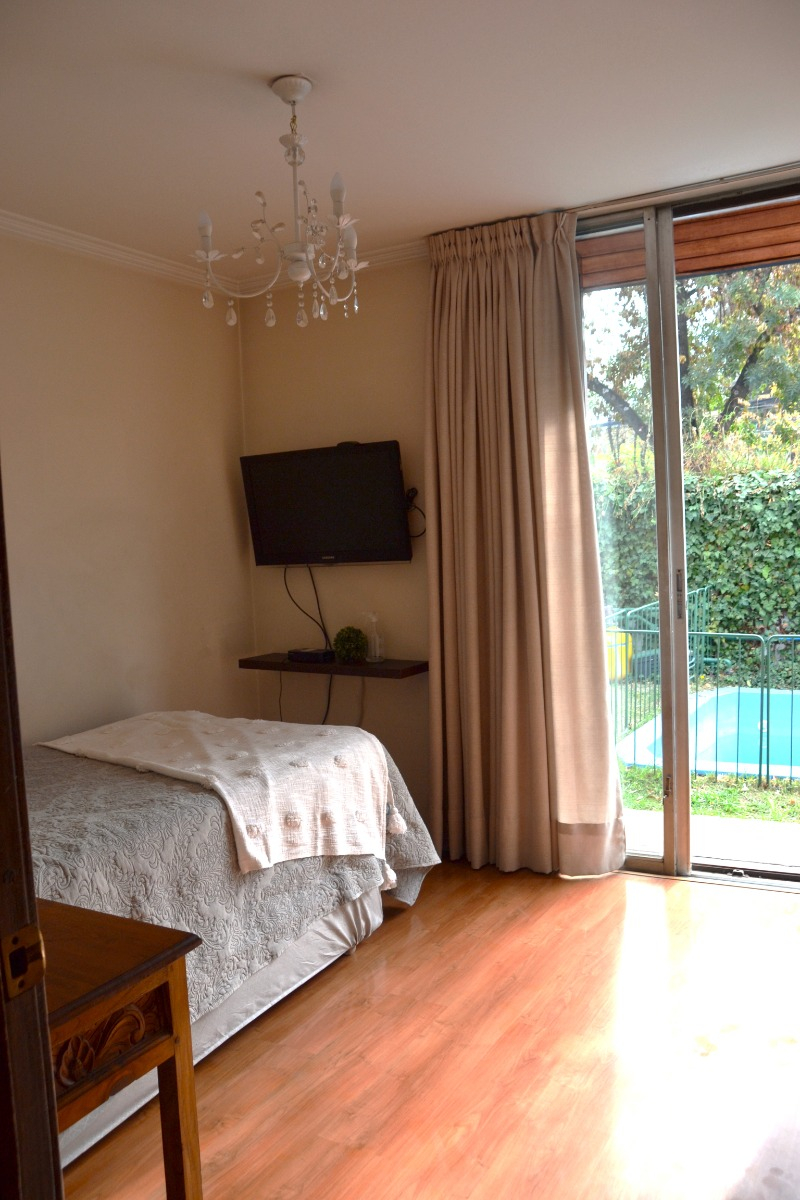 Venta Casa NO 4D en suite Walk-in cl&oacute;set 2B 2E 4B Estadio Croata - Vitacura